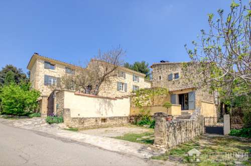 Sarrians Vaucluse landgoed foto 7388712