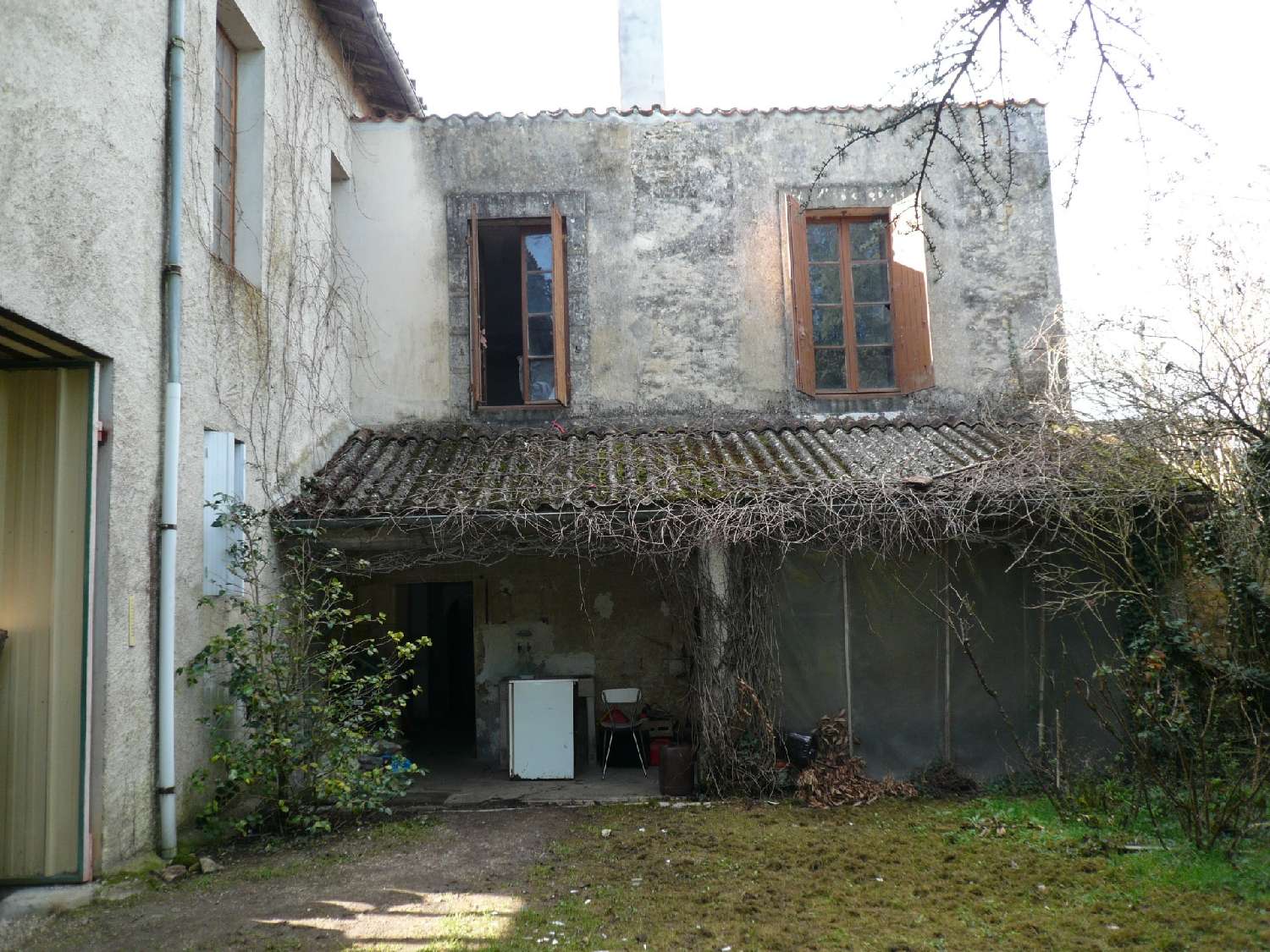 à vendre ferme Burie Charente-Maritime 4