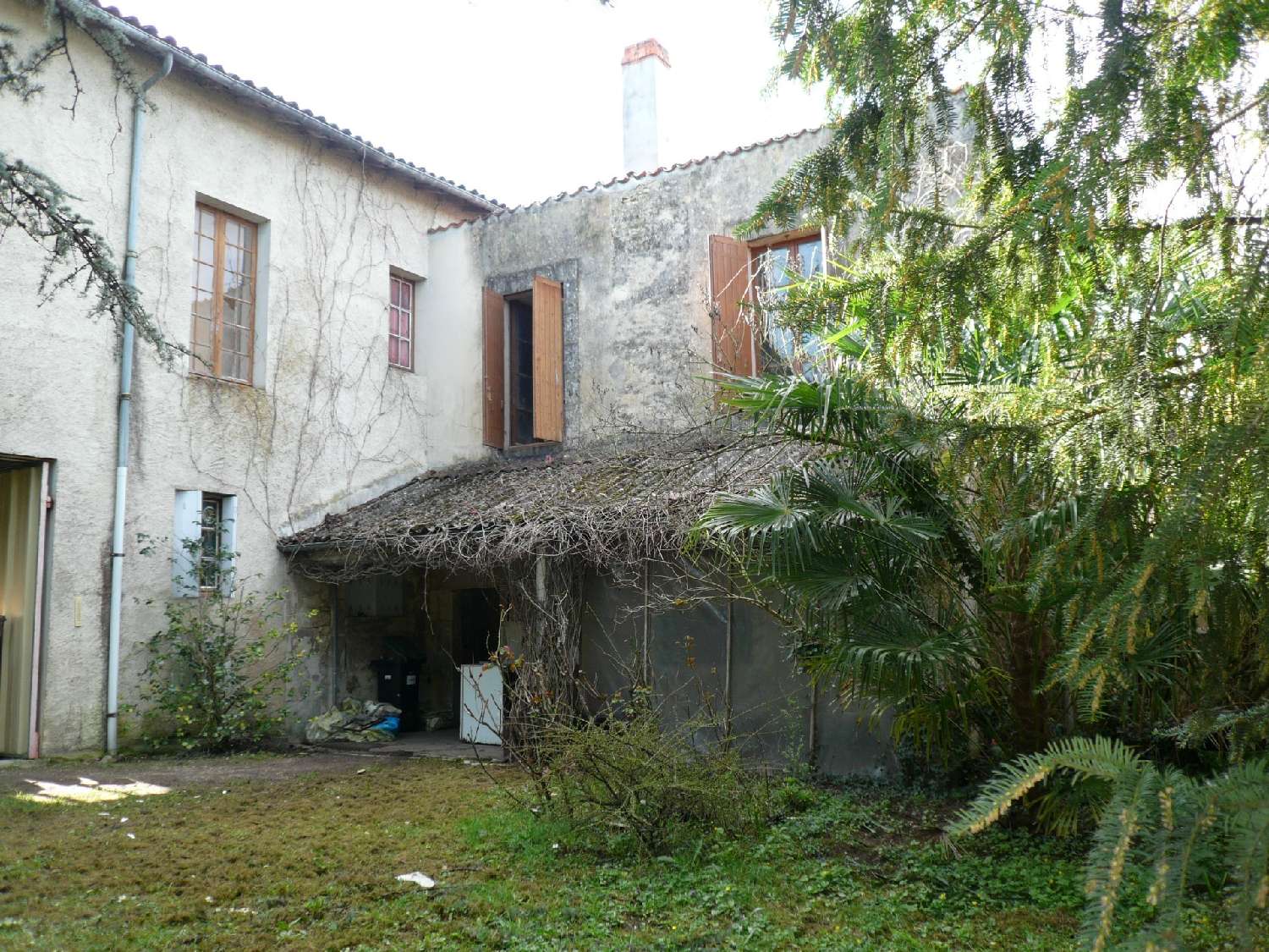 à vendre ferme Burie Charente-Maritime 5