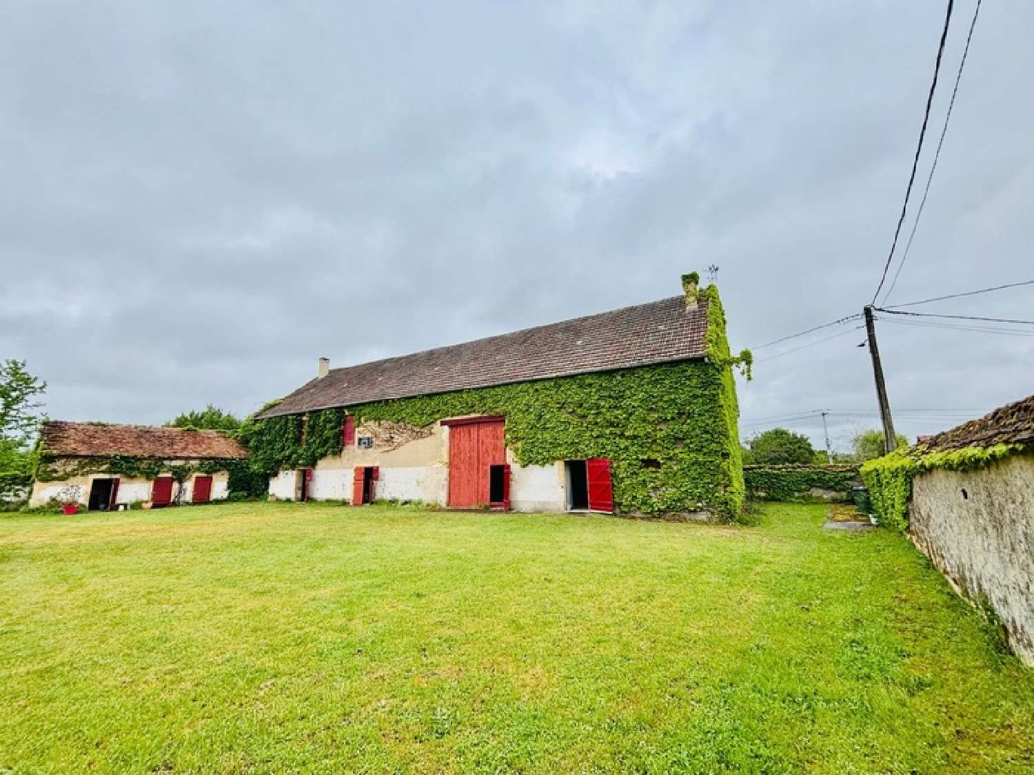 en venta casa rústica La Guerche-sur-l'Aubois Cher 3