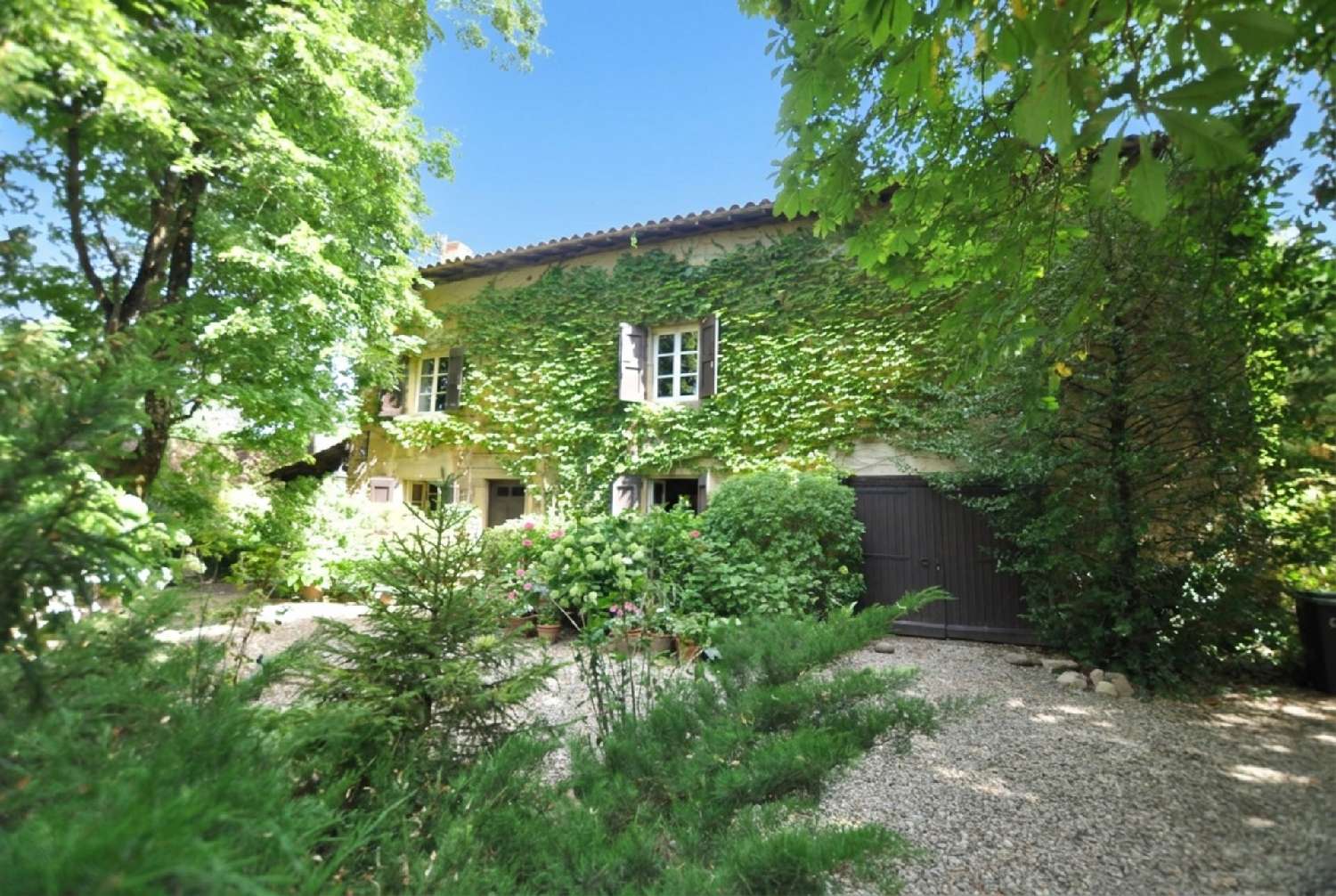 te koop boerderij Moissieu-sur-Dolon Isère 2