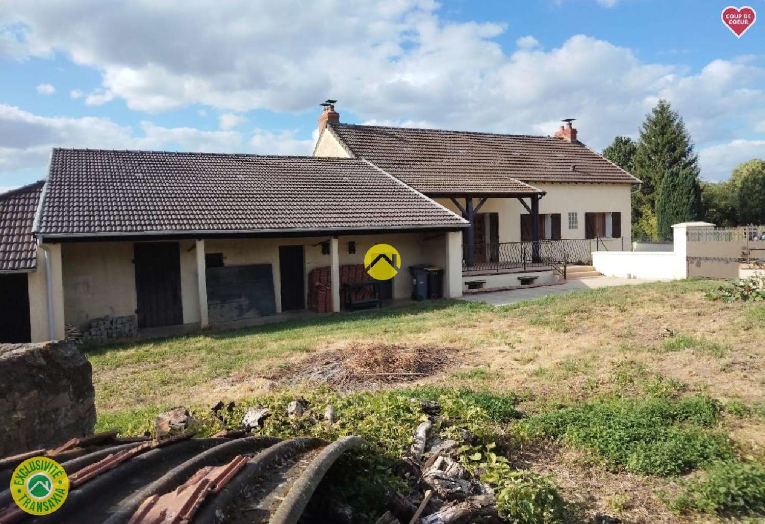 for sale farm Saint-Amand-Montrond Cher 1