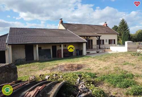 Saint-Amand-Montrond Cher farm foto 7392753