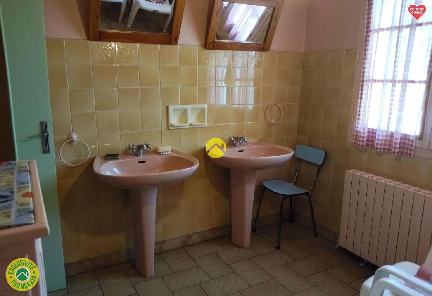 for sale farm Saint-Amand-Montrond Cher 8