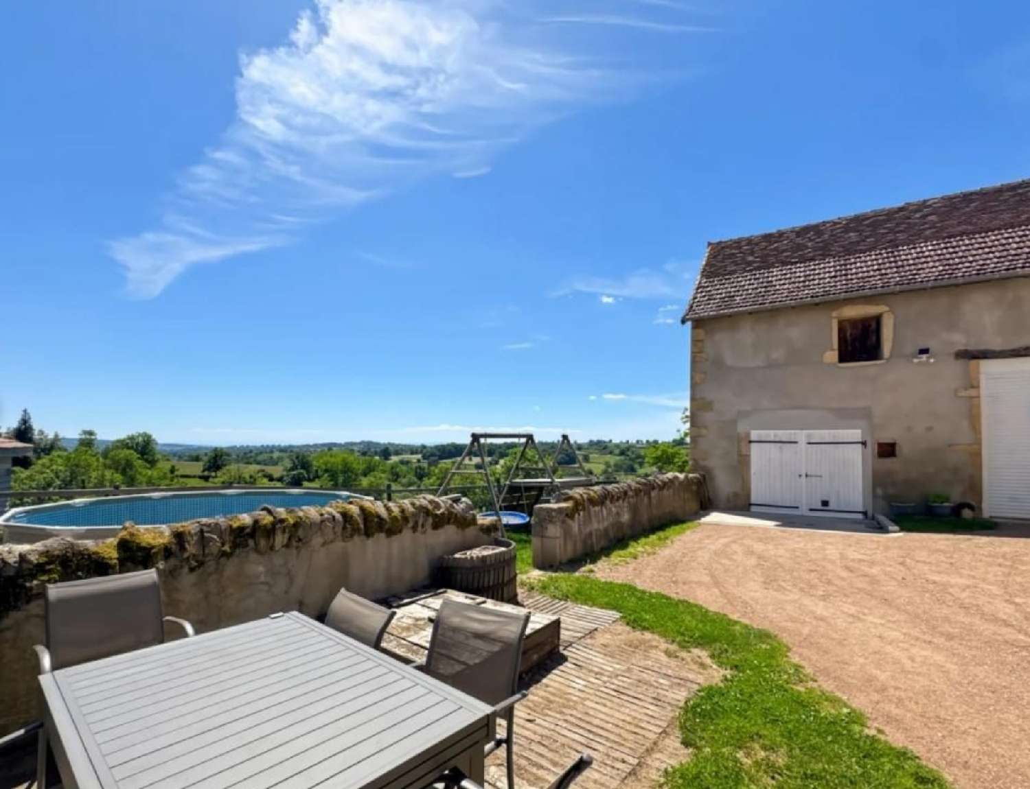  for sale farm Saint-Laurent-en-Brionnais Saône-et-Loire 2