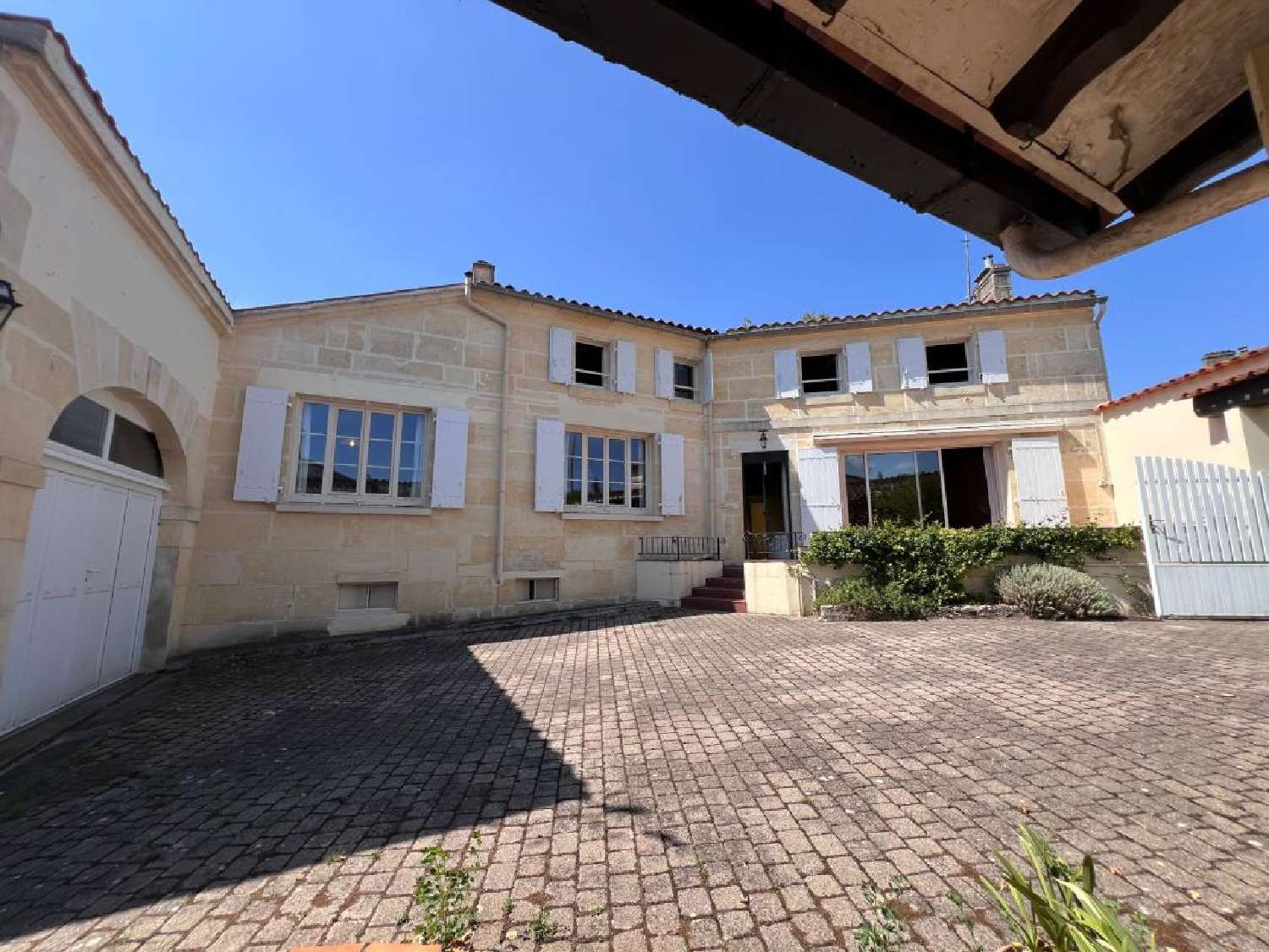 for sale farm Saint-Sulpice-de-Cognac Charente 2