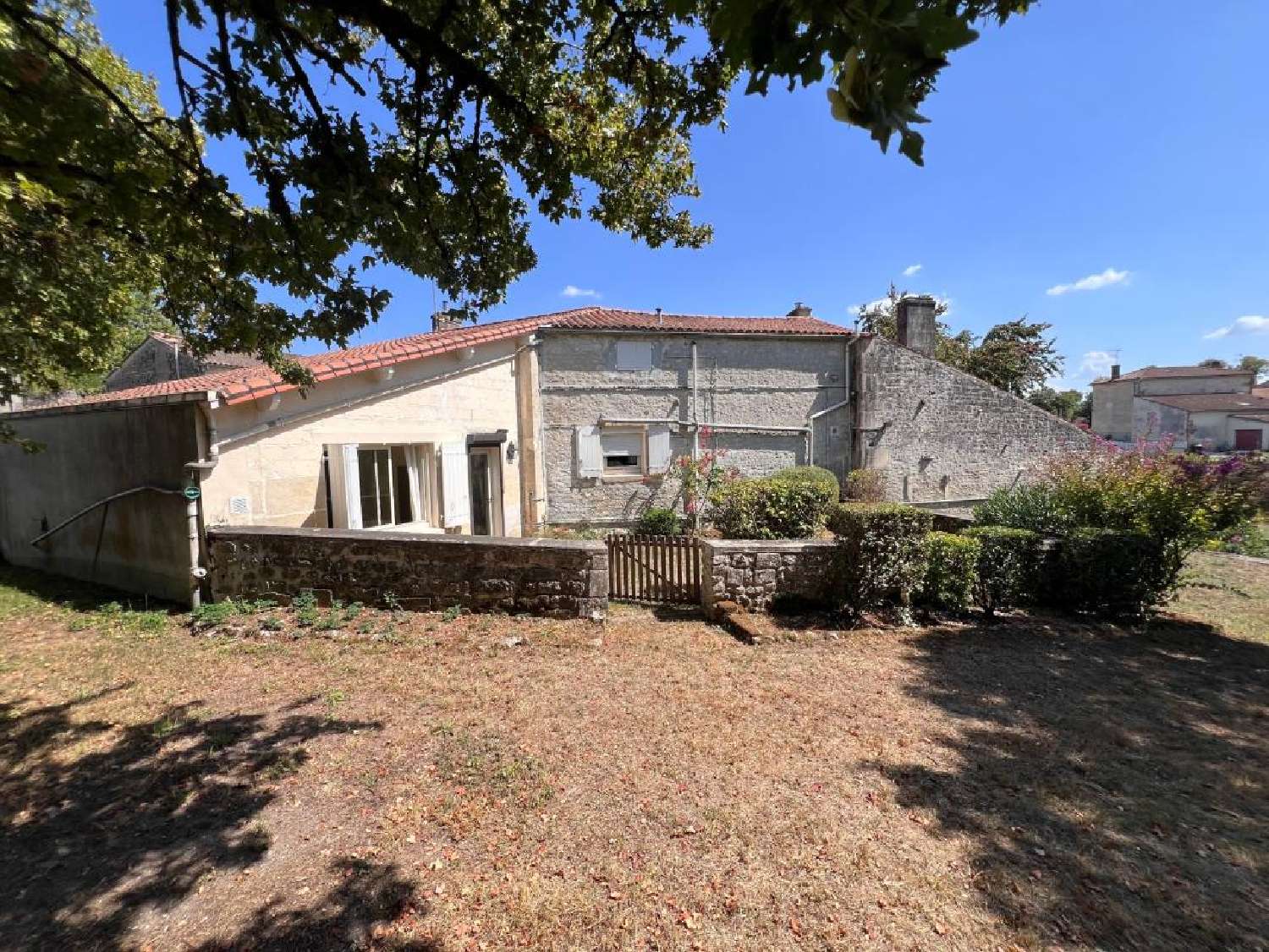 for sale farm Saint-Sulpice-de-Cognac Charente 3