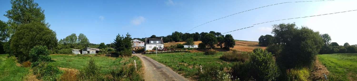 te koop boerderij Uzel Côtes-d'Armor 2