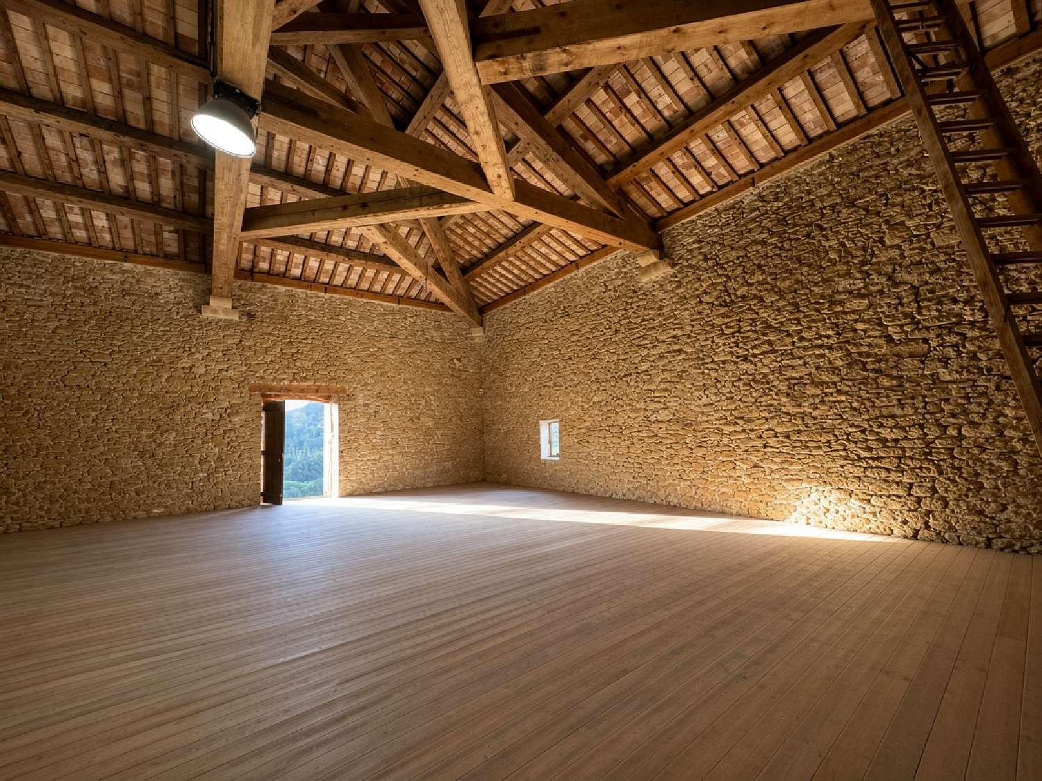 te koop hotel-restaurant Châteauneuf-du-Pape Vaucluse 2
