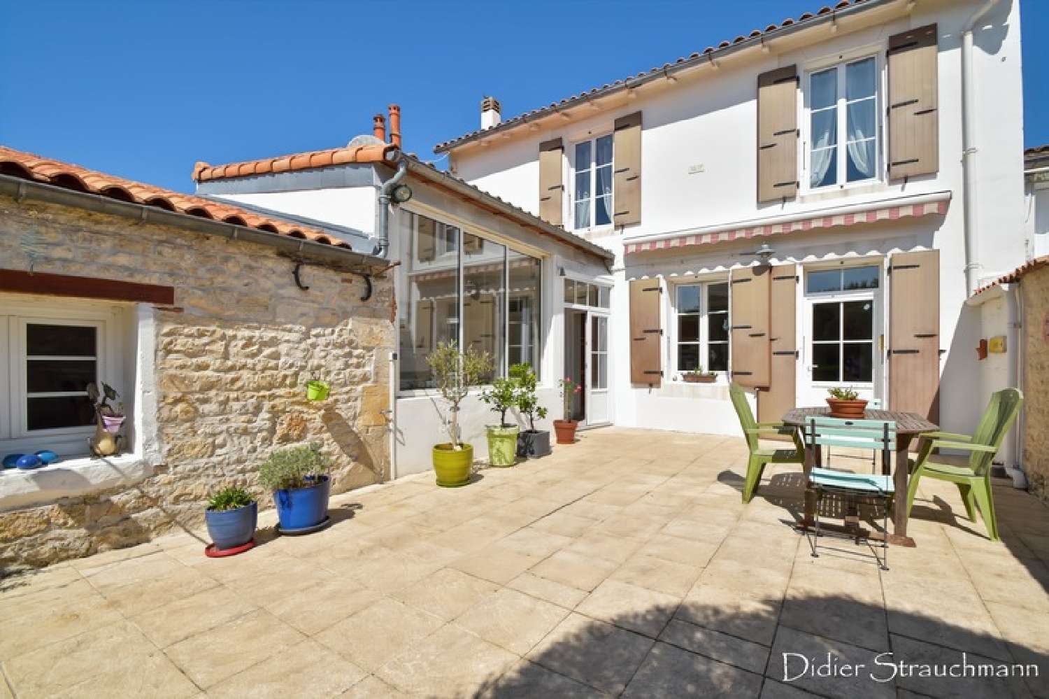  for sale house Aigrefeuille-d'Aunis Charente-Maritime 1