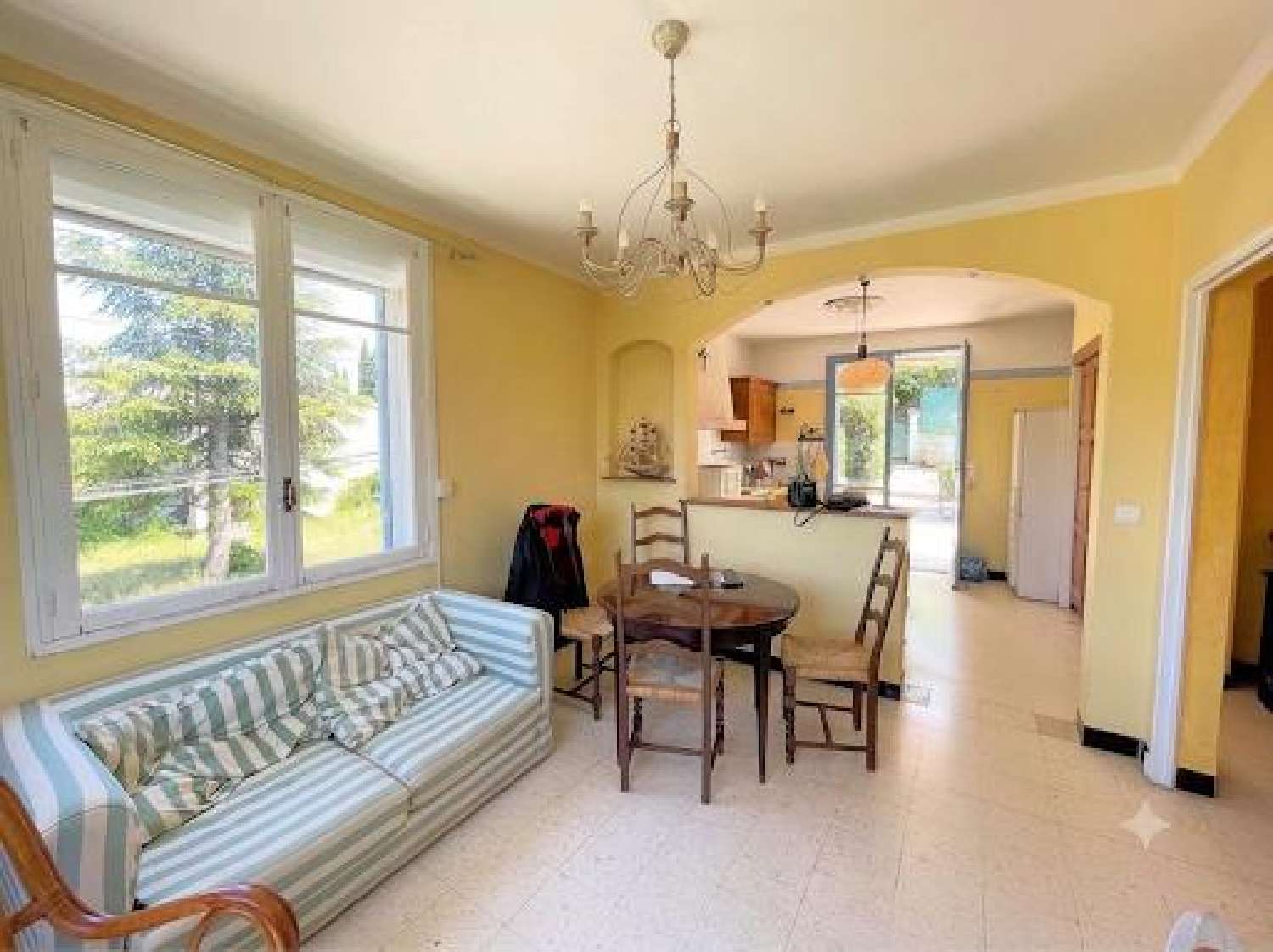 for sale house Apt Vaucluse 8