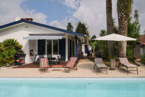 Arcangues Pyrénées-Atlantiques huis foto 7394534
