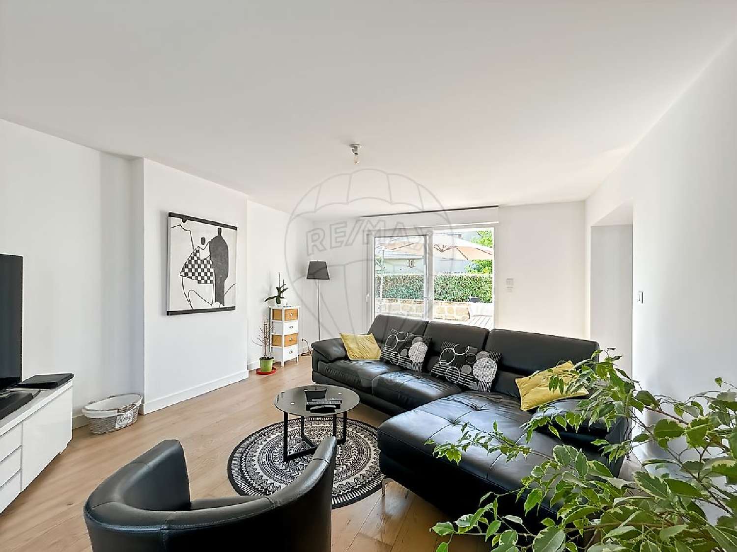 for sale house Argenton-l'Église Deux-Sèvres 3