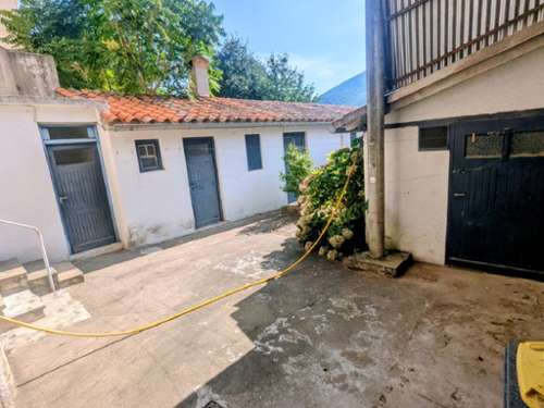 Arles-sur-Tech Pyrénées-Orientales Haus foto