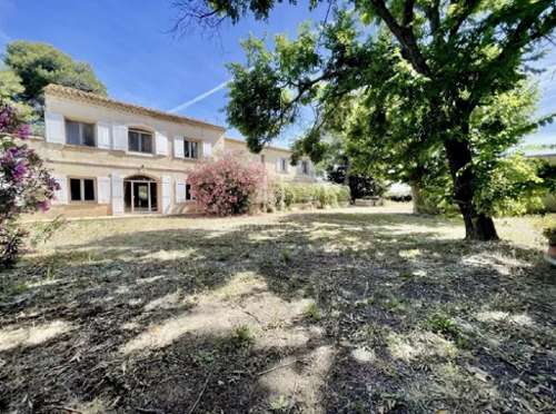 Arles Bouches-du-Rhône Haus Bild 7386090