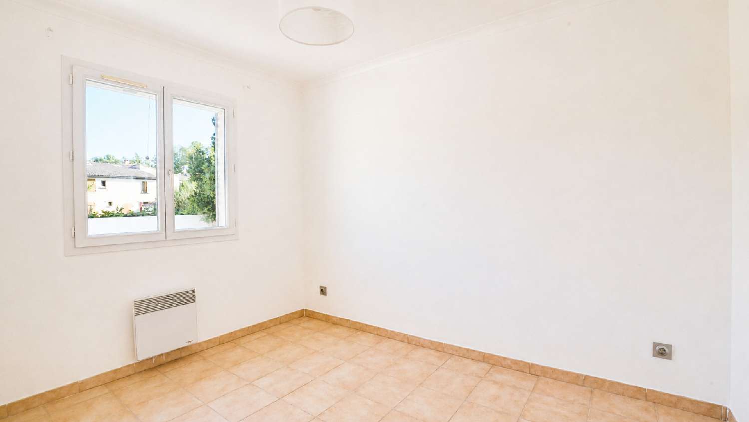 for sale house Bellegarde Gard 7