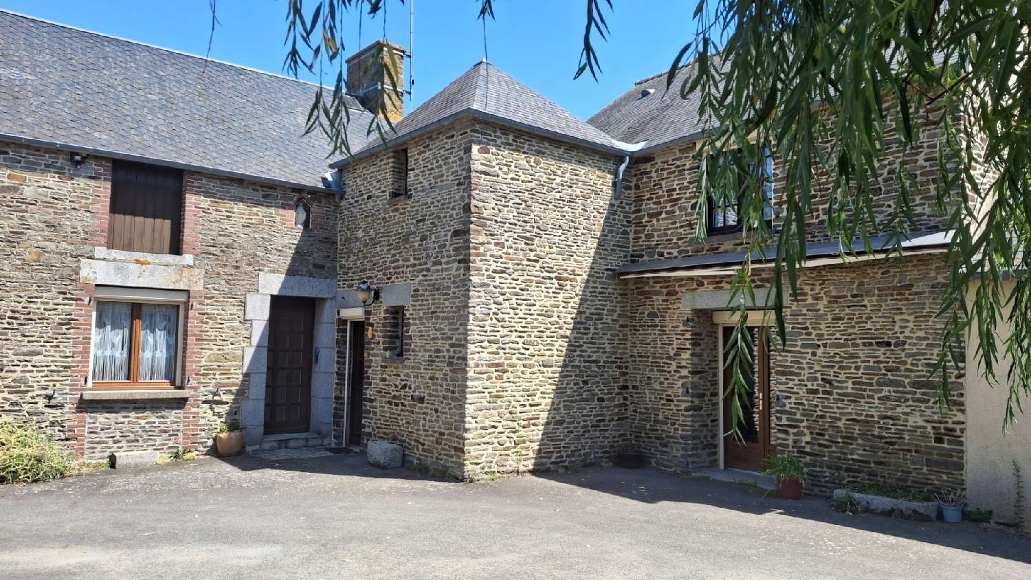 à vendre maison Boucey Manche 2