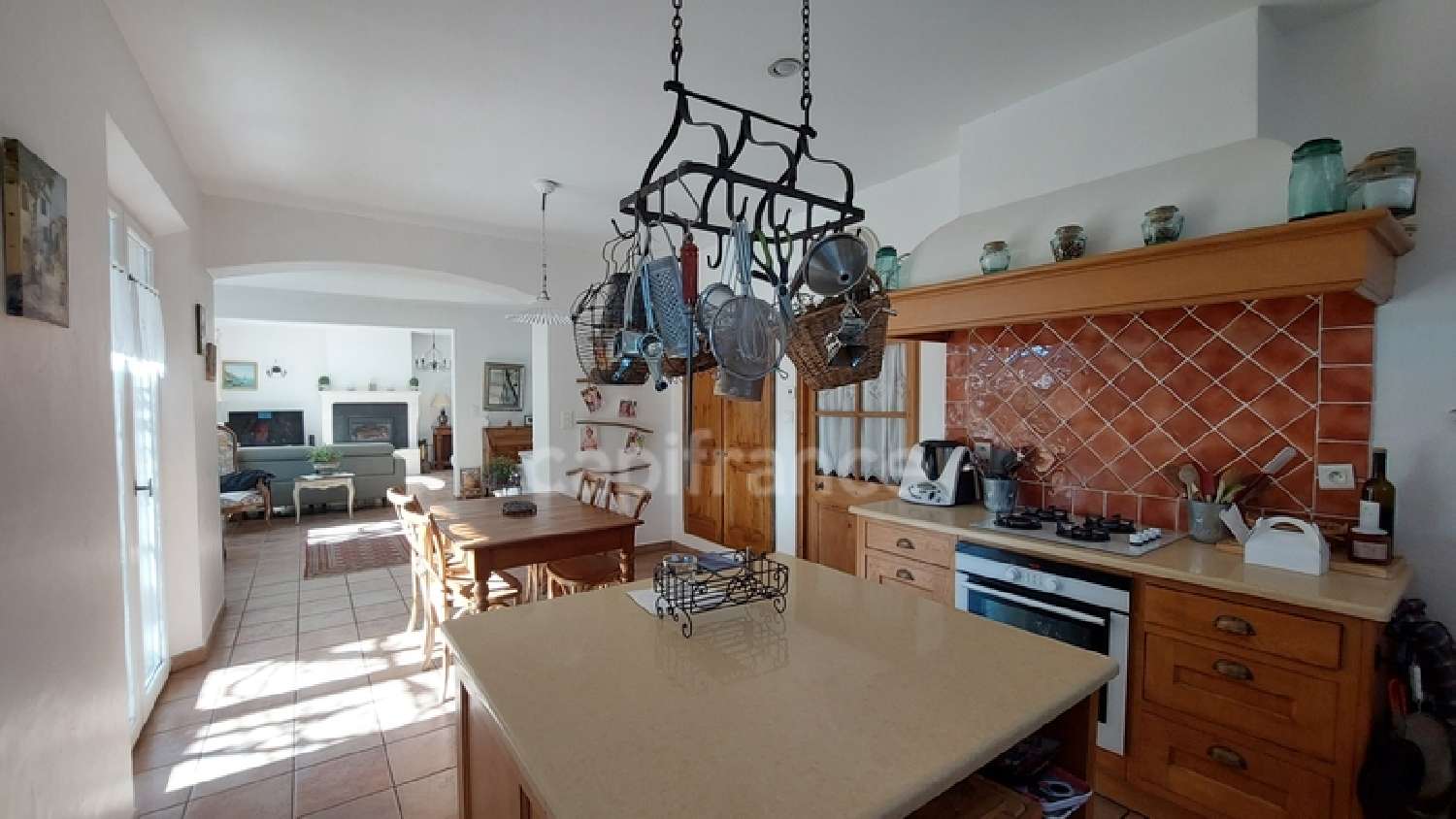 à vendre maison Cabannes Bouches-du-Rhône 3