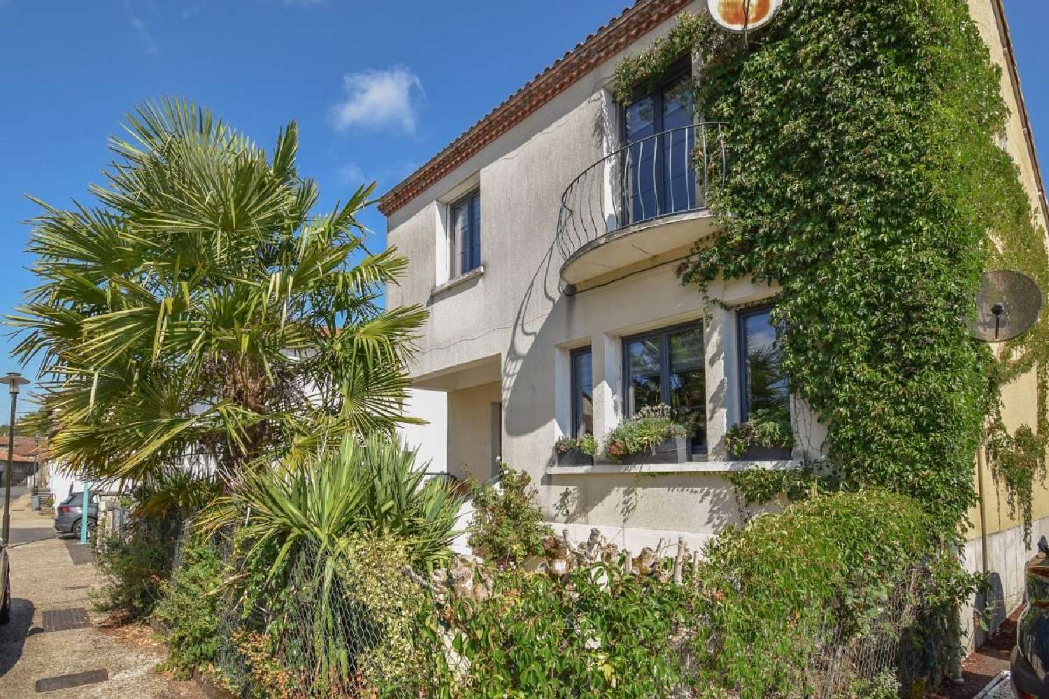  à vendre maison Champagne-Mouton Charente 2
