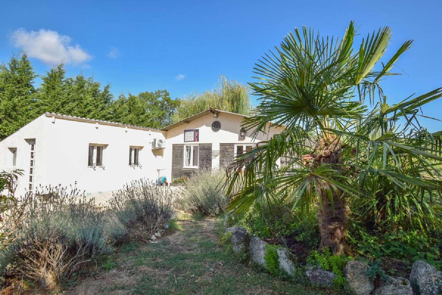  à vendre maison Champagne-Mouton Charente 5