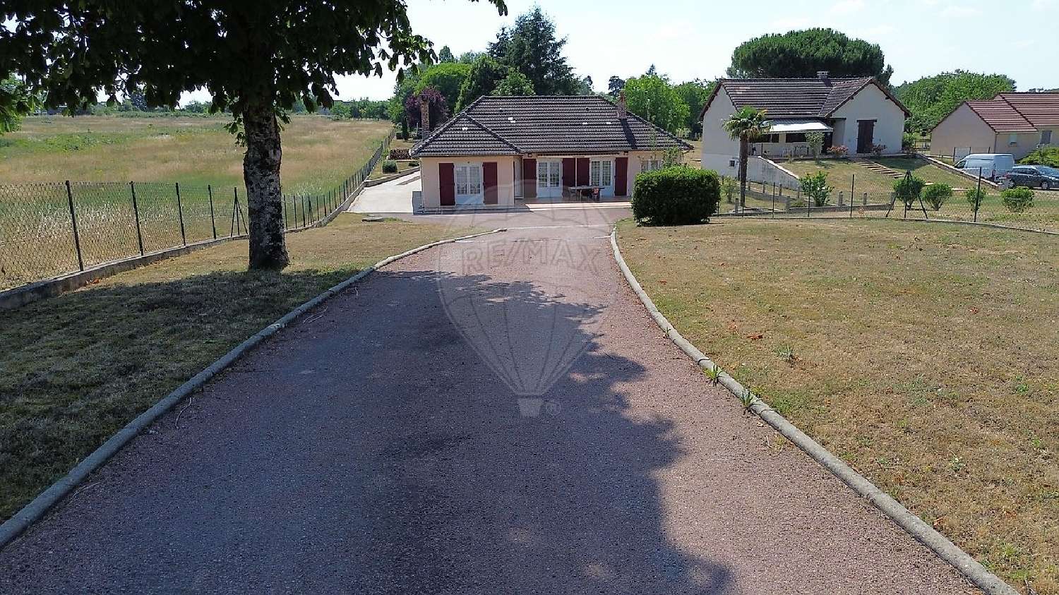  à vendre maison Champvoux Nièvre 2