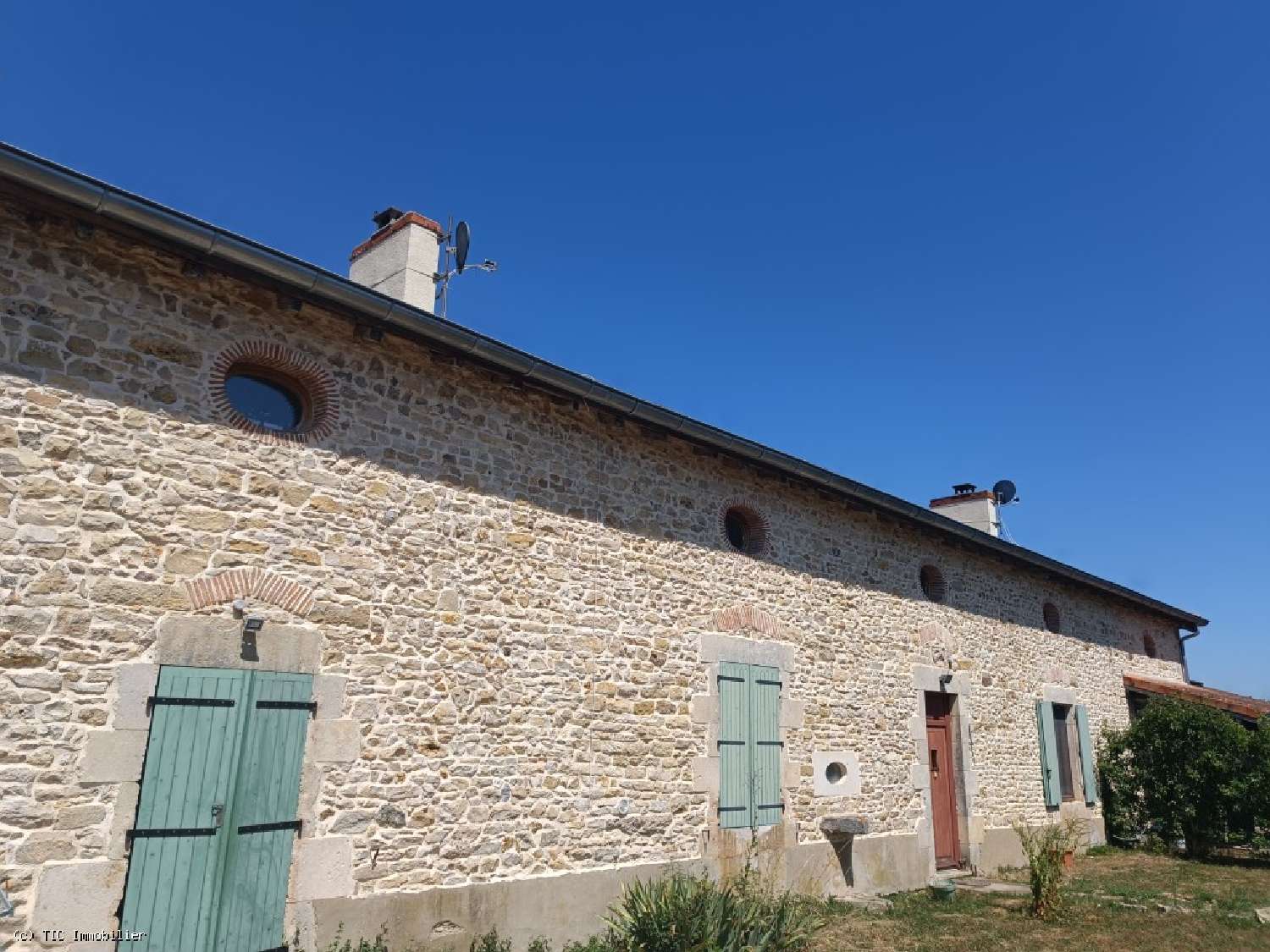 te koop huis Charroux Vienne 3