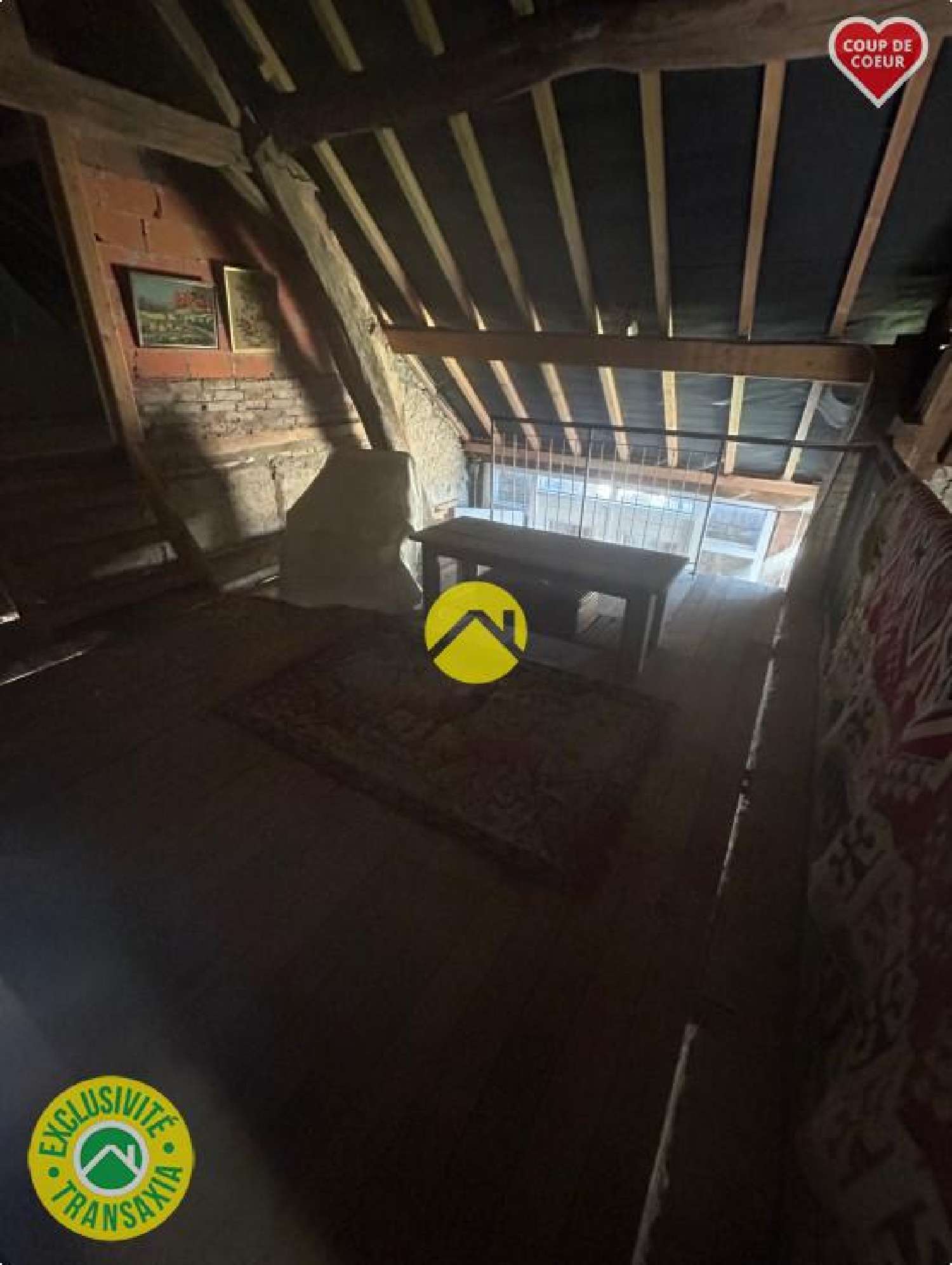 à vendre maison Chirat-l'Église Allier 6