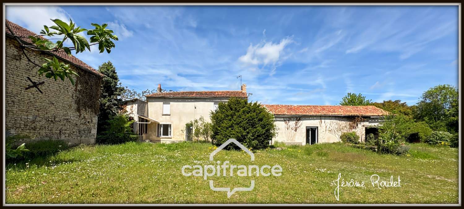  for sale house Cissé Vienne 2