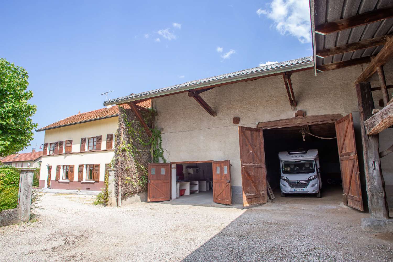  for sale house Colombe Isère 1