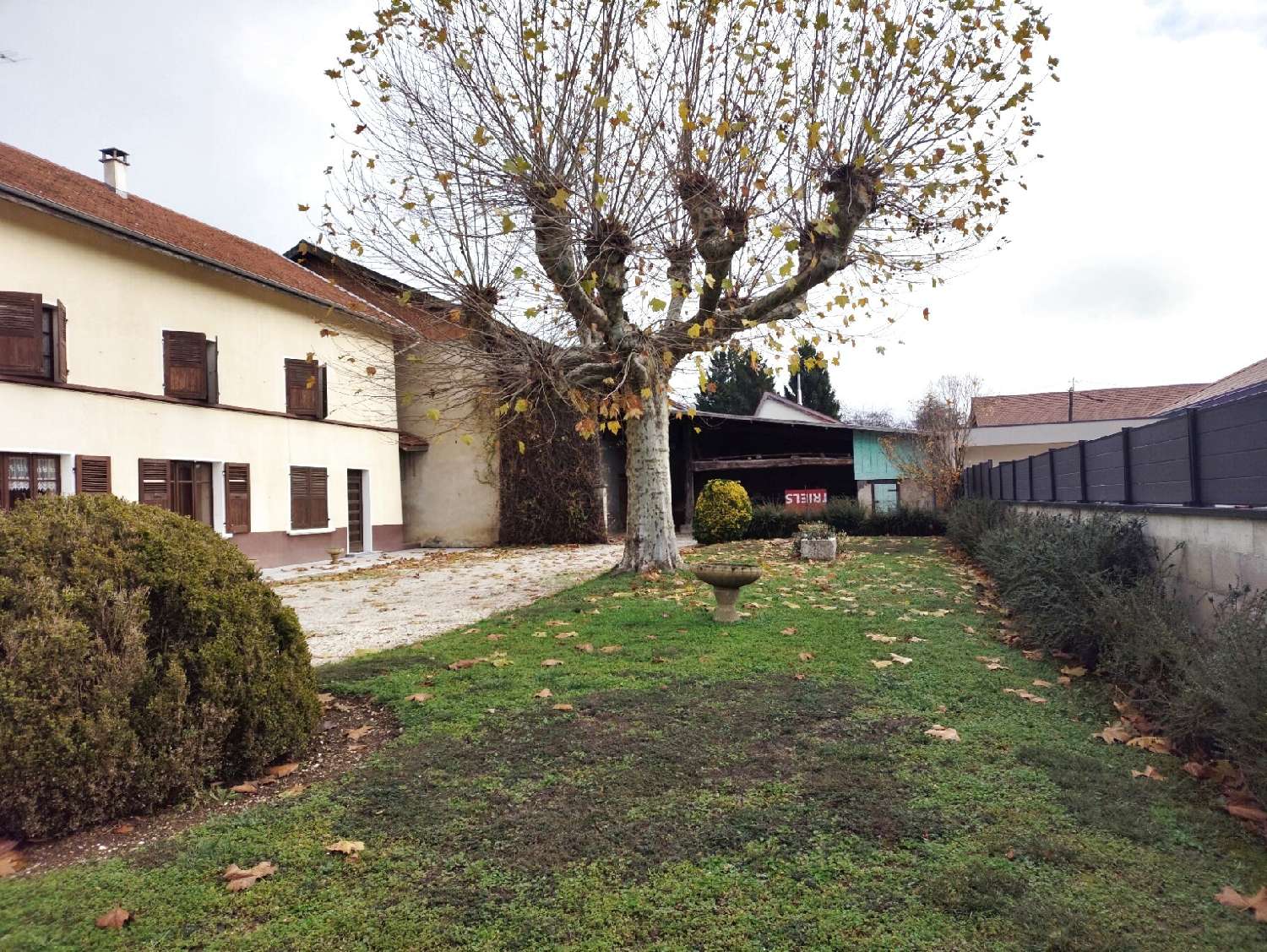  for sale house Colombe Isère 2
