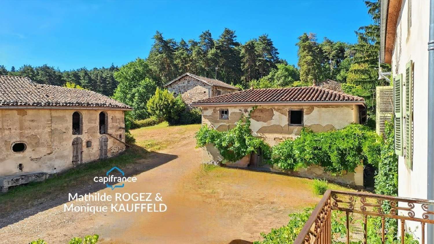  à vendre maison Courpière Puy-de-Dôme 2