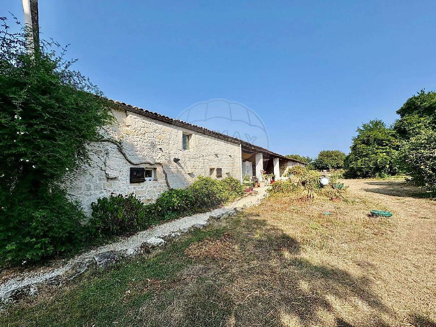 for sale house Écurat Charente-Maritime 2