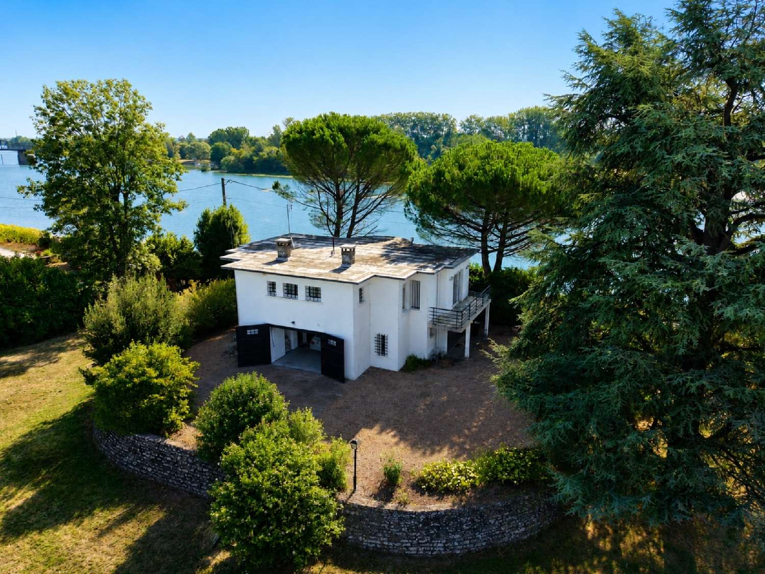 à vendre maison Fleurville Saône-et-Loire 1