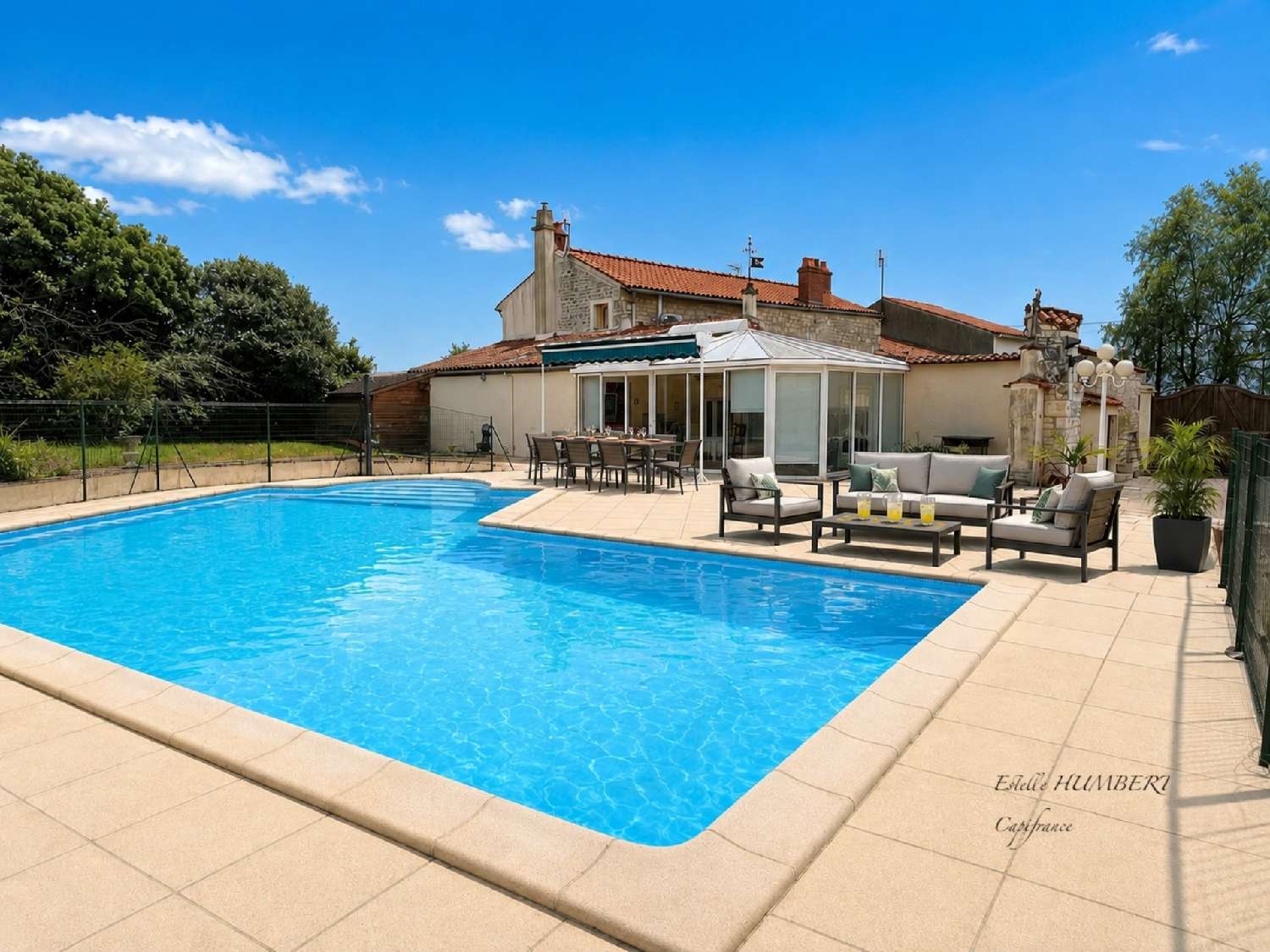 te koop huis Fontenay-le-Comte Vendée 2