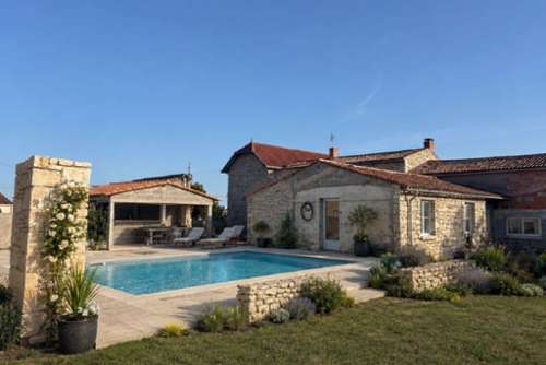 Fontenay-le-Comte Vendée house foto 7386152
