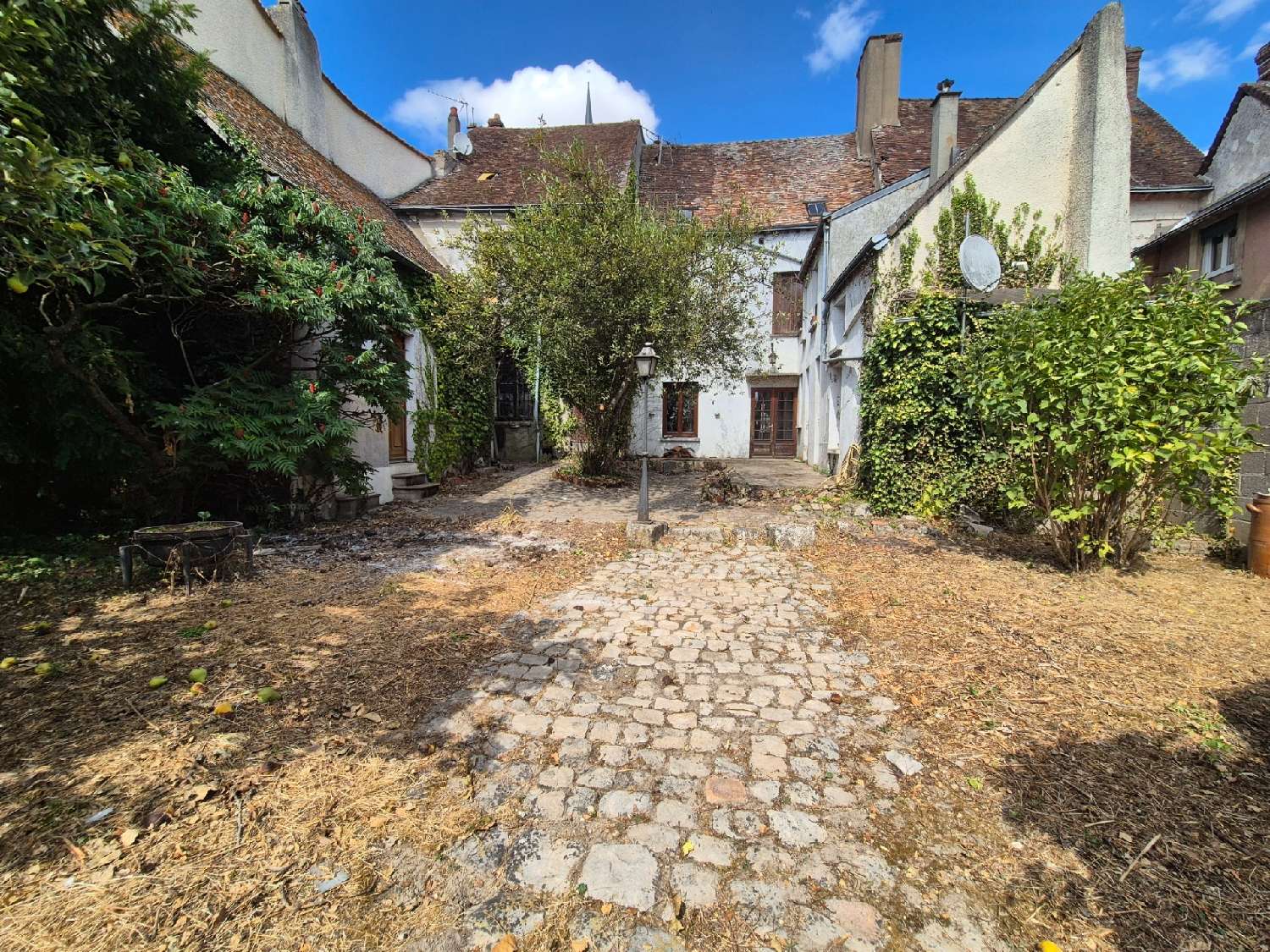 for sale house Gallardon Eure-et-Loir 1