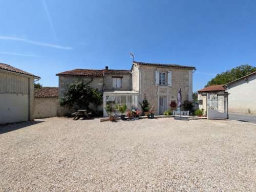 Gurat Charente house foto 7400539