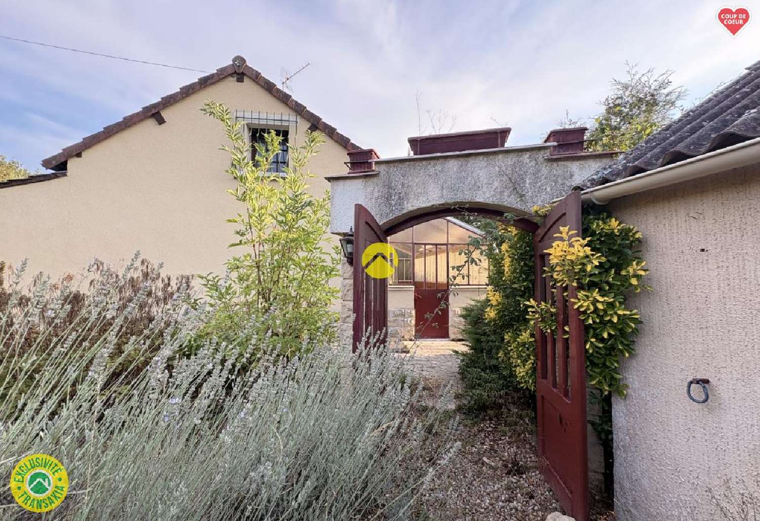 for sale house Jouet-sur-l'Aubois Cher 1