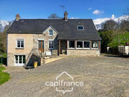Juvigny-le-Tertre Manche huis foto 7392436