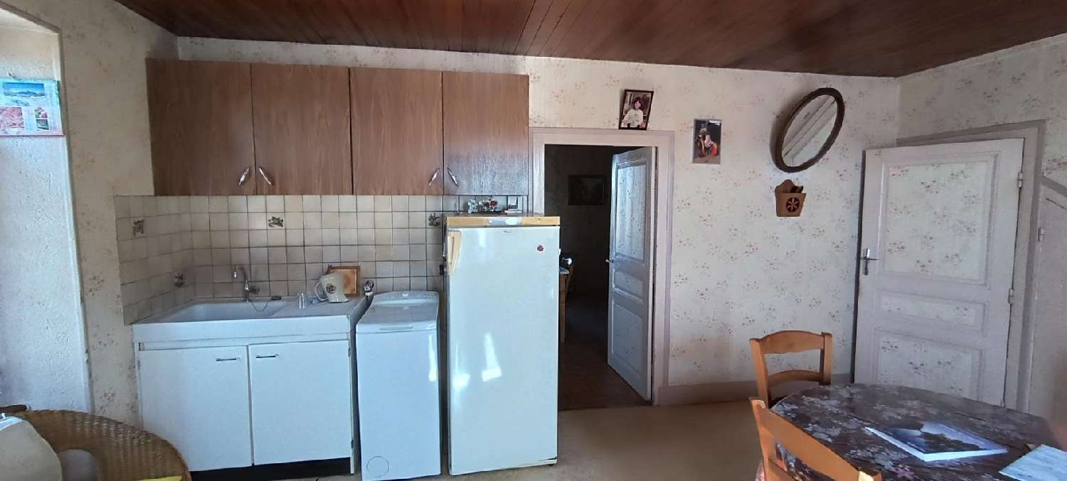 à vendre maison La Chapelle-sur-Usson Puy-de-Dôme 8