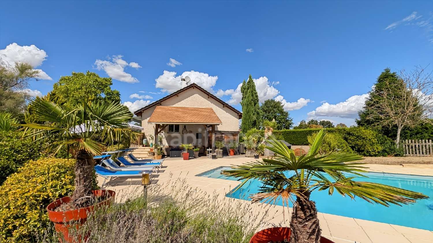 for sale house La Charmée Saône-et-Loire 2