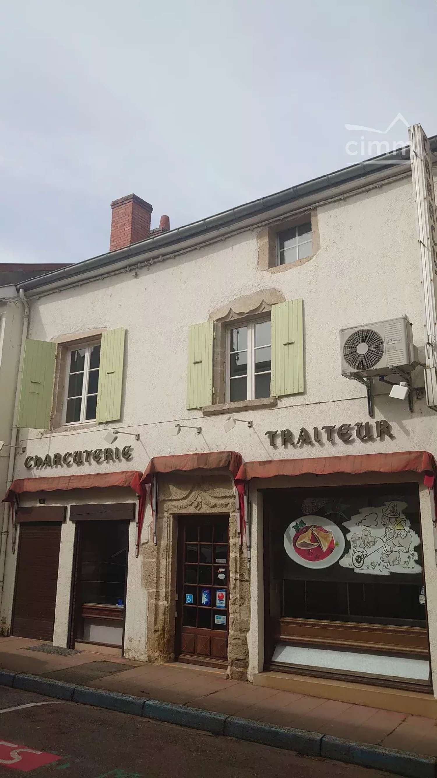 en venta casa La Clayette Saône-et-Loire 1