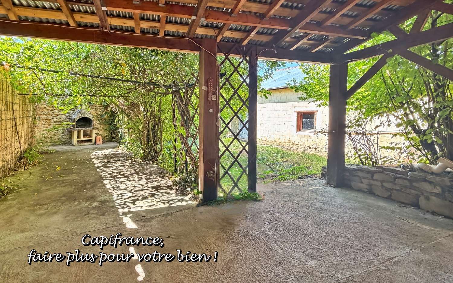 à vendre maison La Clayette Saône-et-Loire 2