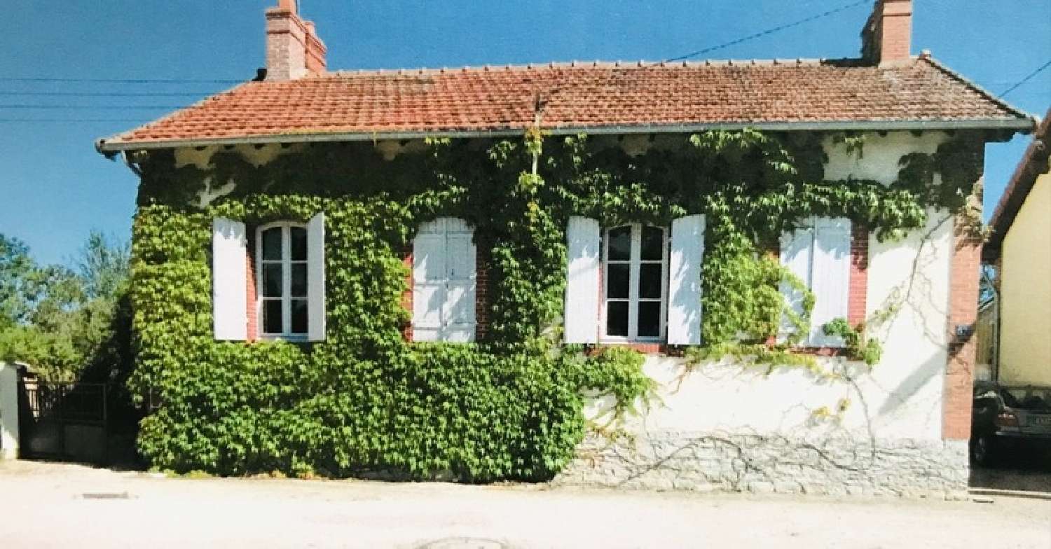 en venta casa La Guerche-sur-l'Aubois Cher 2