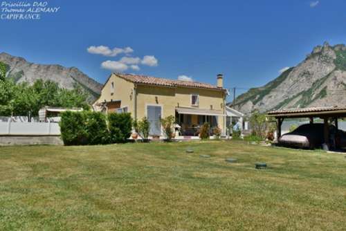 La Motte-du-Caire Alpes-de-Haute-Provence maison foto 7392559