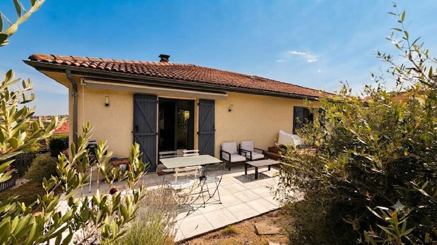  te koop huis La Roche-Blanche Puy-de-Dôme 3
