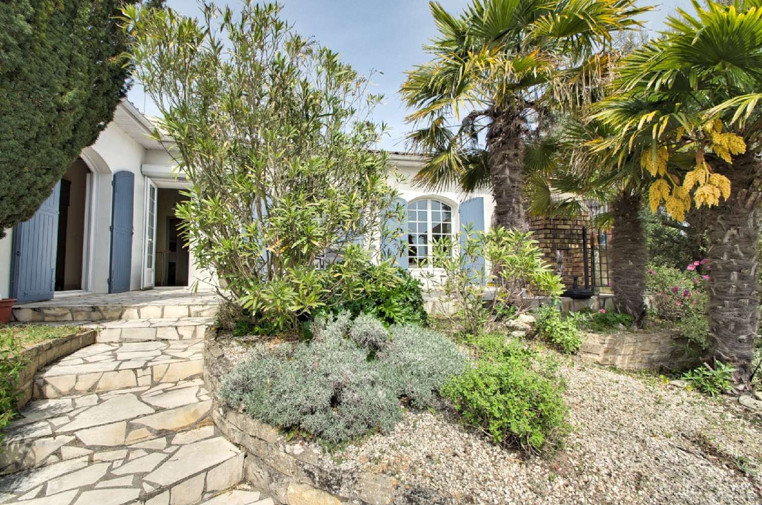 à vendre maison La Rochelle Charente-Maritime 1