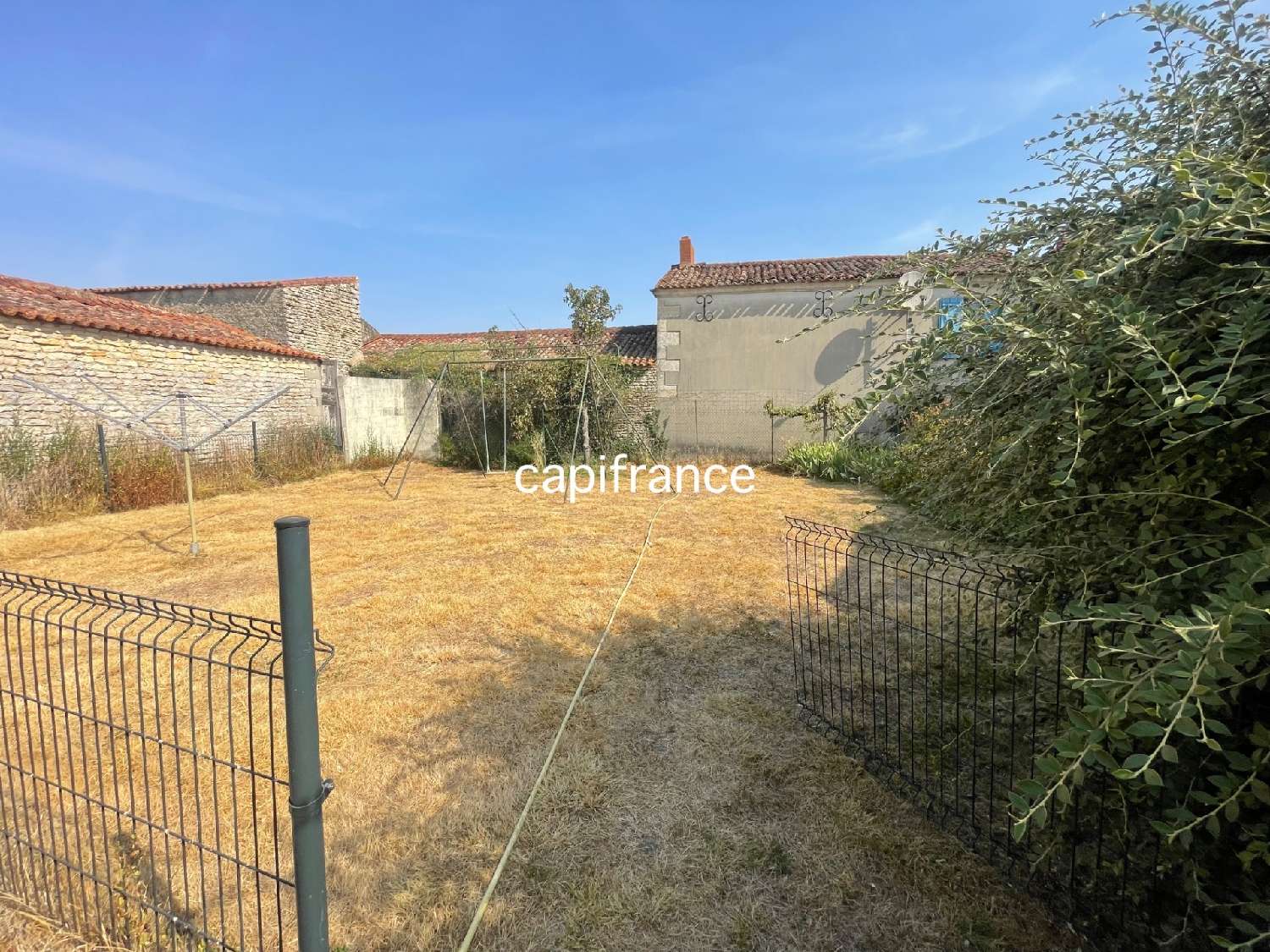 for sale house La Taillée Vendée 6