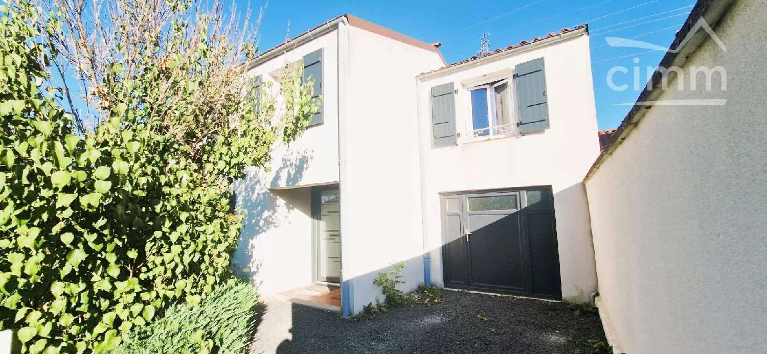 for sale house La Tour-du-Pin Isère 2