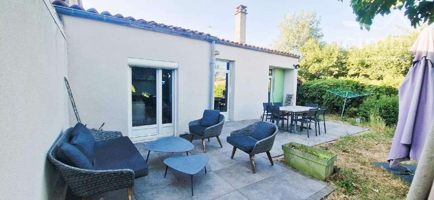 for sale house La Tour-du-Pin Isère 4